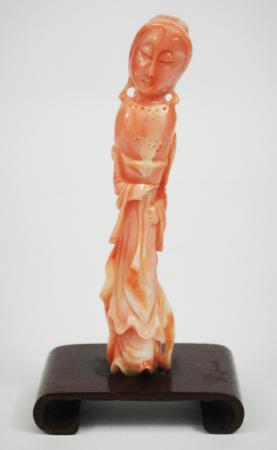 CHINESE PINK MIDWAY CORAL SCULPTURE FEMALE FIGURE