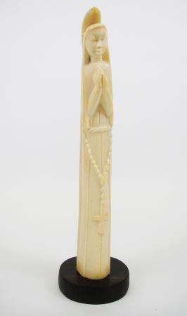 AFRICAN IVORY SCULPTURE - THE VIRGIN MARY