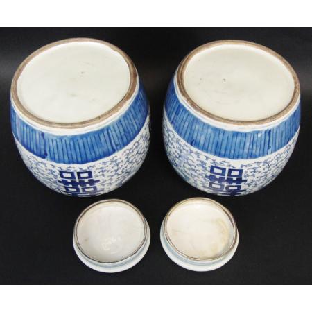 PAIR OF CHINESE CELADON BLUE AND WHITE PORCELAIN POTS - photo 9