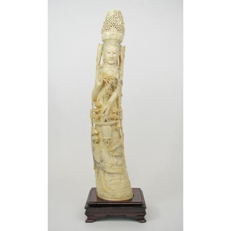 BIG AND ANTIQUE CHINESE SCULPTURE - GUANYIN - IVORY TUSK - photo 1