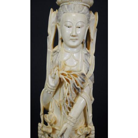 BIG AND ANTIQUE CHINESE SCULPTURE - GUANYIN - IVORY TUSK - photo 2