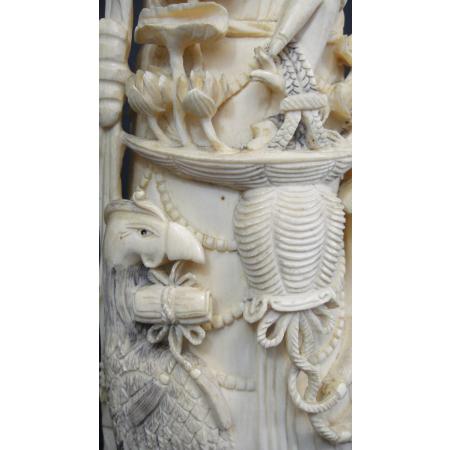 BIG AND ANTIQUE CHINESE SCULPTURE - GUANYIN - IVORY TUSK - photo 6