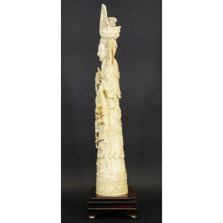BIG AND ANTIQUE CHINESE SCULPTURE - GUANYIN - IVORY TUSK - photo 16